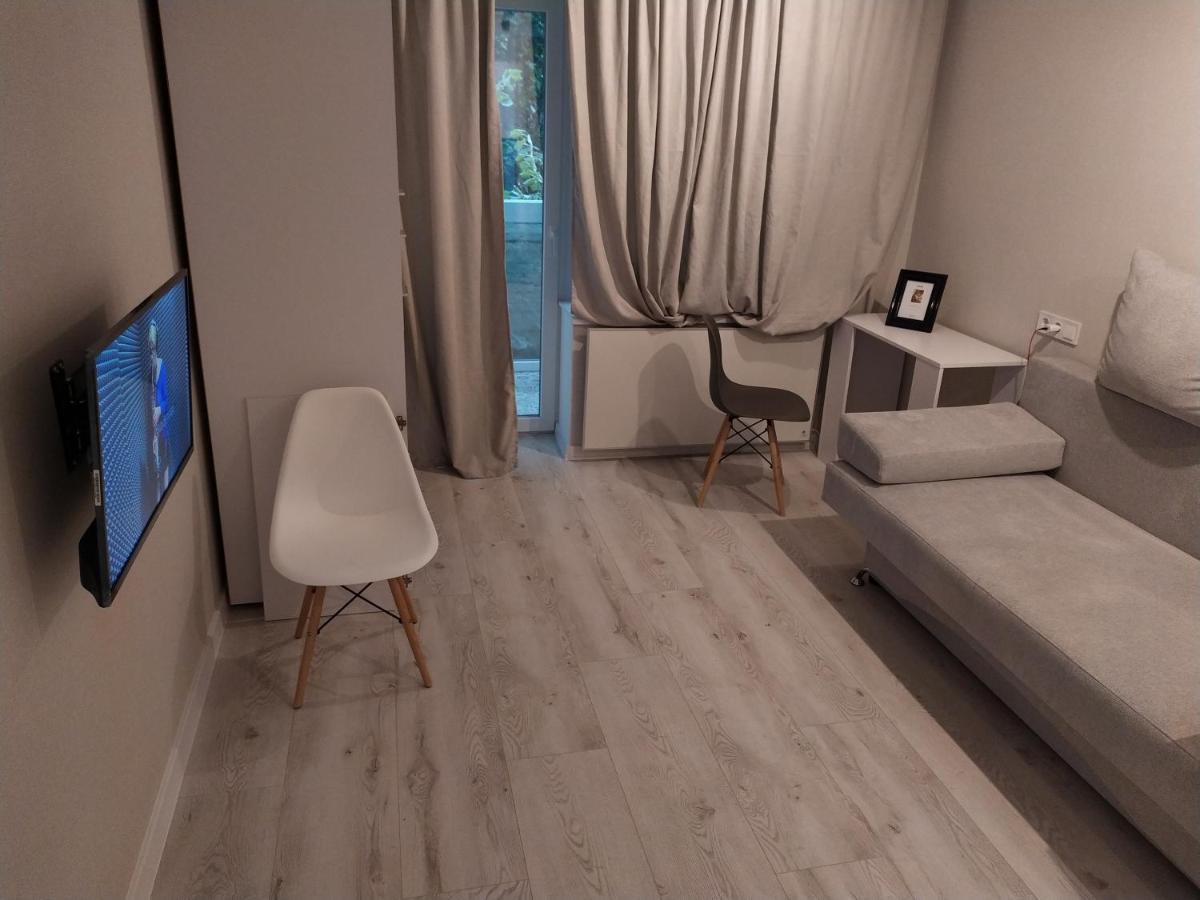 Cozy 75 Apart In Center - 2Х Кімнатна Квартира В Центрі Кропивницького Kropyvnytskyj Exteriör bild