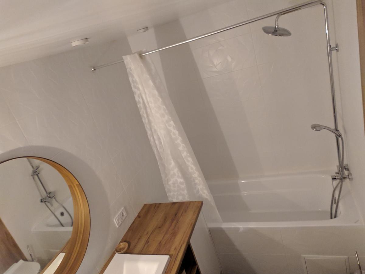 Cozy 75 Apart In Center - 2Х Кімнатна Квартира В Центрі Кропивницького Kropyvnytskyj Exteriör bild